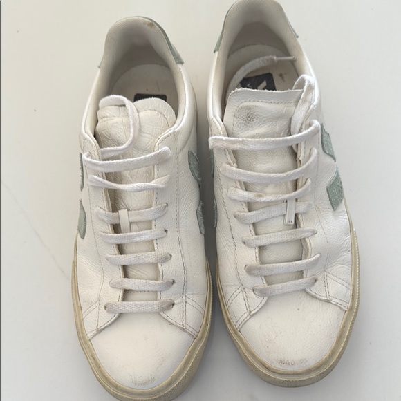 Veja Women's White Sneakers size 10 - Picture 2 of 11